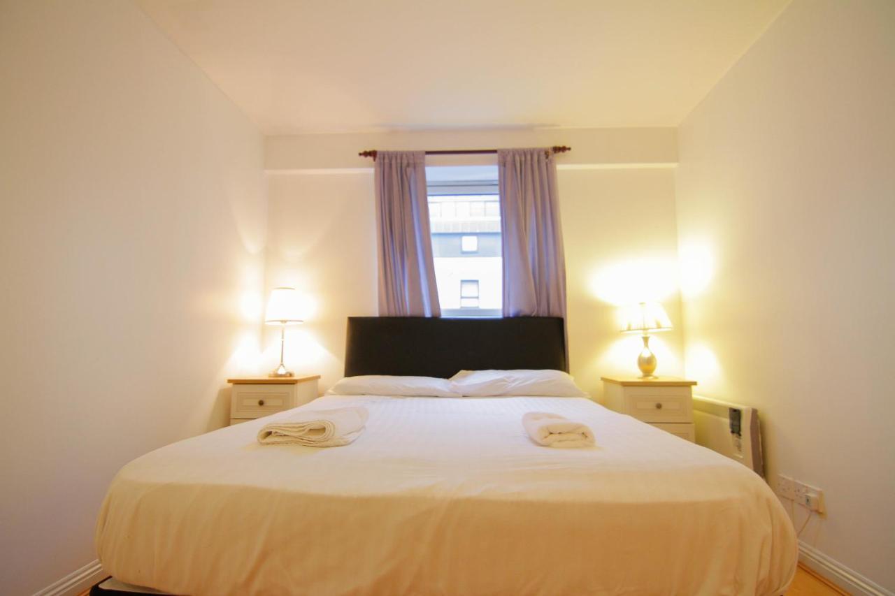 City Glasgow Rooms กลาสโกว์ ภายนอก รูปภาพ